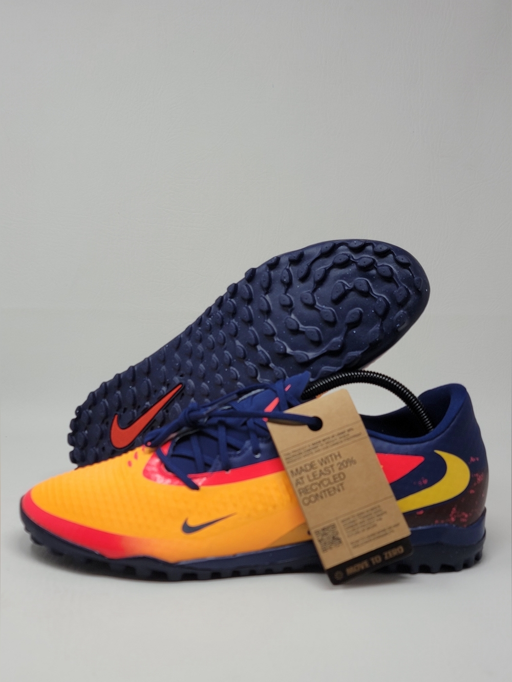 Nike Phantom GX II Academy TF Soccer Turf Shoes Men's Size 11 HQ2326-800 NWOB